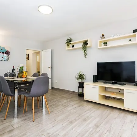 Oasis Apartament